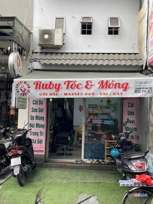 Bán  Nhà số 484 đường Đoàn Văn Bơ, phường 14, quận 4