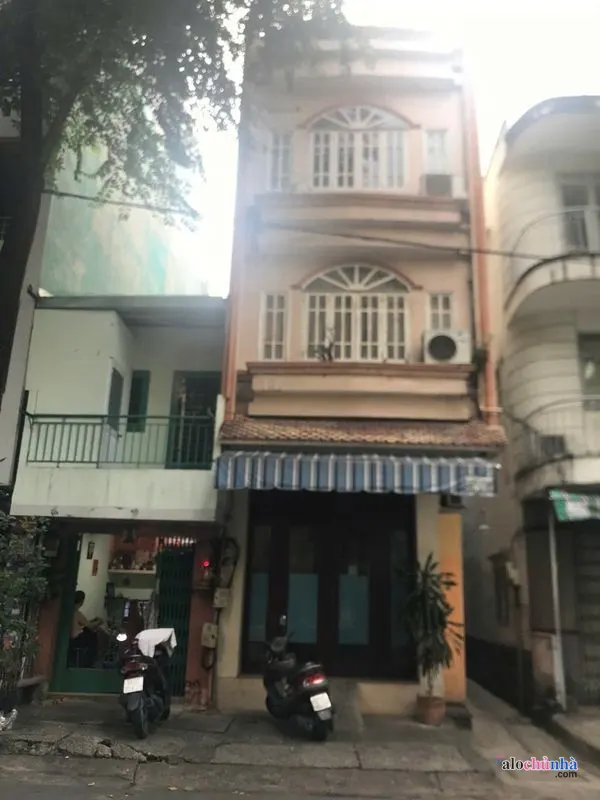 Bán Nhà số 347 đường Phan Văn Trị, phường 2, quận 5