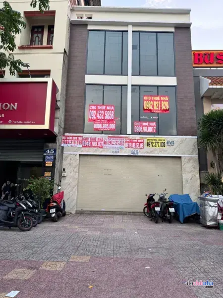 Cho Thuê Nhà số 45/2-45/3 đường Nguyễn Thái Học, Phường Cầu Ông Lãnh, quận 1