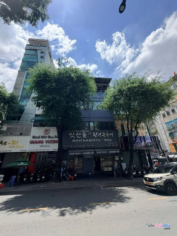 Bán nhà số 6-8 đường Tôn Thất Tùng, phường Bến Thành, quận 1