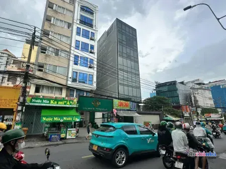 Bán Tòa Nhà Văn Phòng số 122-122A đường Nguyễn Xí, Phường 26, quận Bình Thạnh