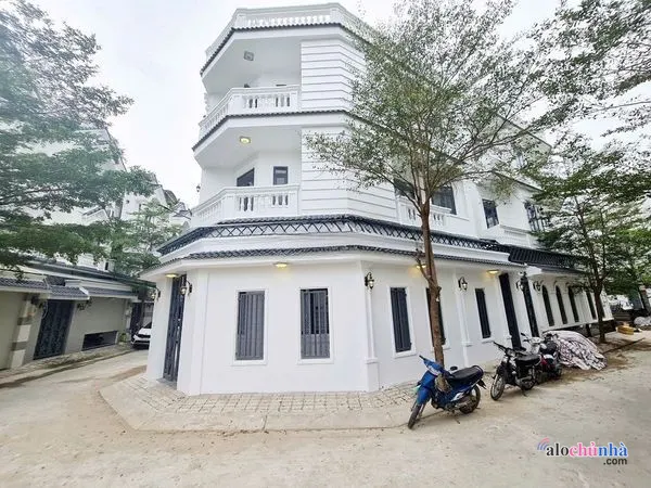 Bán  Nhà số 2637/21/17/19 đường Huỳnh Tấn Phát, xã Phú Xuân, huyện Nhà Bè