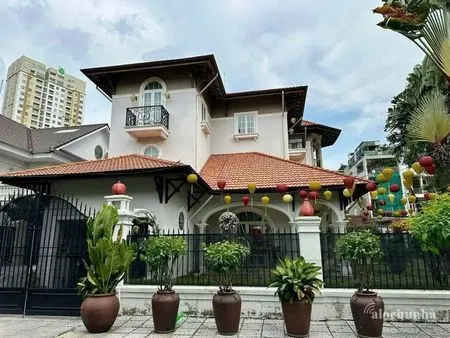 Bán Biệt thự số 146E19 đường Nguyễn Văn Hưởng, phường Thảo Điền, Thành Phố Thủ Đức