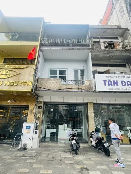 Bán  Nhà số 238 đường Trần Hưng Đạo, Phường Nguyễn Cư Trinh, quận 1