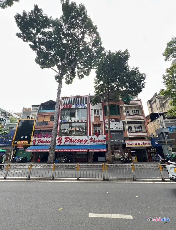 Bán Nhà số 378-380-382 đường Nguyễn Tri Phương, phường 4, quận 10