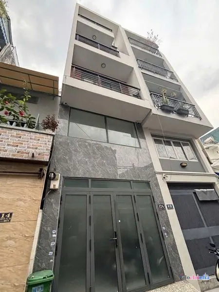 Bán Nhà số 12 đường Đào Duy Từ, Phường 15, quận Phú Nhuận