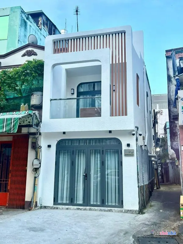 Bán  Nhà số 90 Đường Phan Xích Long, Phường 16, Quận 11