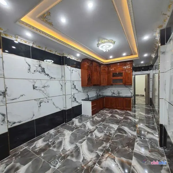 Bán Nhà số 107E Đường Lạc Long Quân, Phường 14, Quận 11