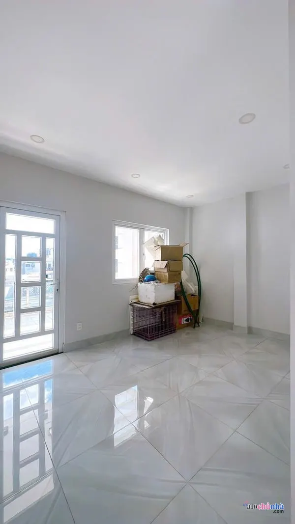Bán Nhà số 263/34 Đường Xóm Chiếu, Phường 15, Quận 4