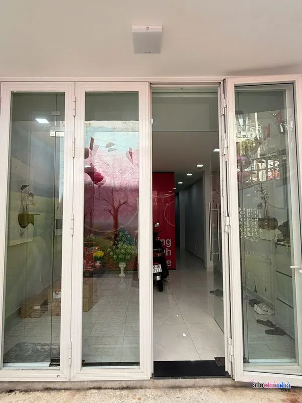 Bán Nhà số 17BIS đường Bùi Thị Xuân, phường Bến Thành, quận 1