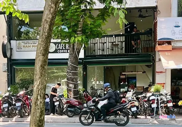 Bán  Nhà số 327 đường Hoàng Sa, phường Tân Định, quận 1