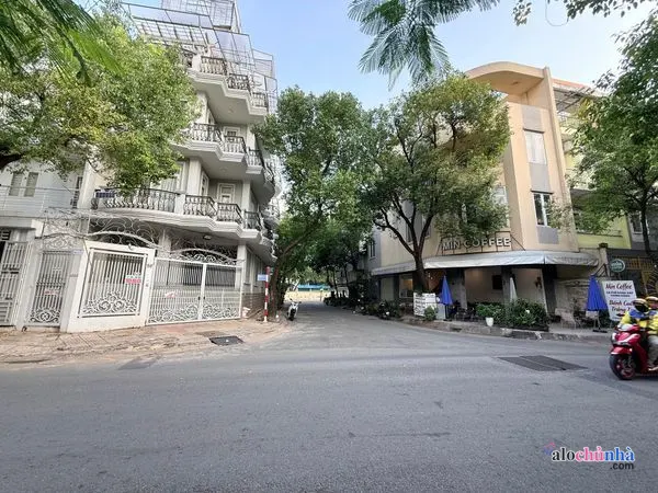 Bán  Nhà số 56 Đường Số 32, Phường Tân Phong, Quận 7