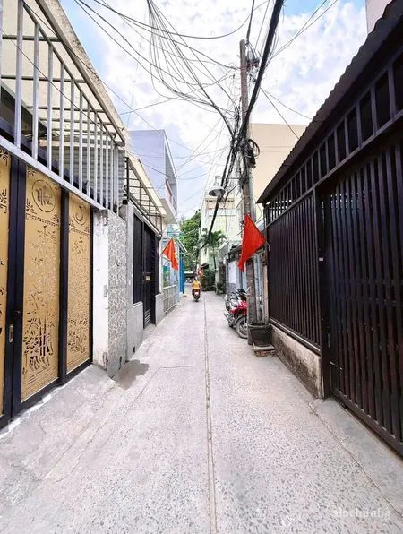 Bán Nhà số 612/12 đường Bình Long, Tân Quý, quận Tân Phú