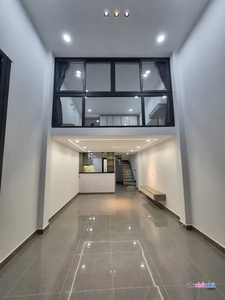 Bán Nhà số 920/1B đường Nguyễn Chí Thanh, phường 4, quận 11