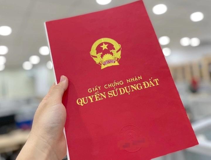 Kh&ocirc;ng phải ai cũng hiểu về sổ đỏ hộ gia đ&igrave;nh