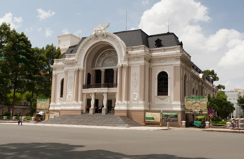 Mua bán nhà đất khu vực Quận 10