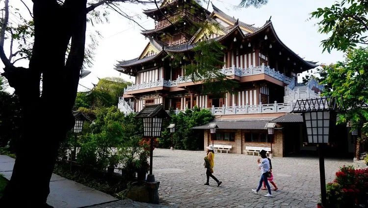 Cho thuê nhà đất khu vực Quận 1